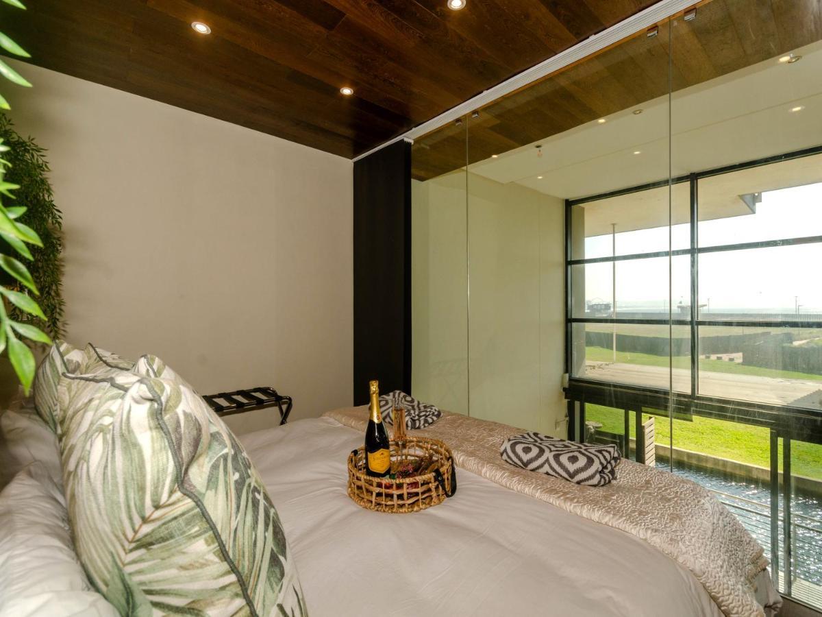Quayside Waterfront Apartment Durban Exterior foto